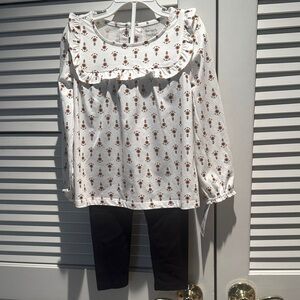 4T  Cream Floral Top with black straight leg leggings